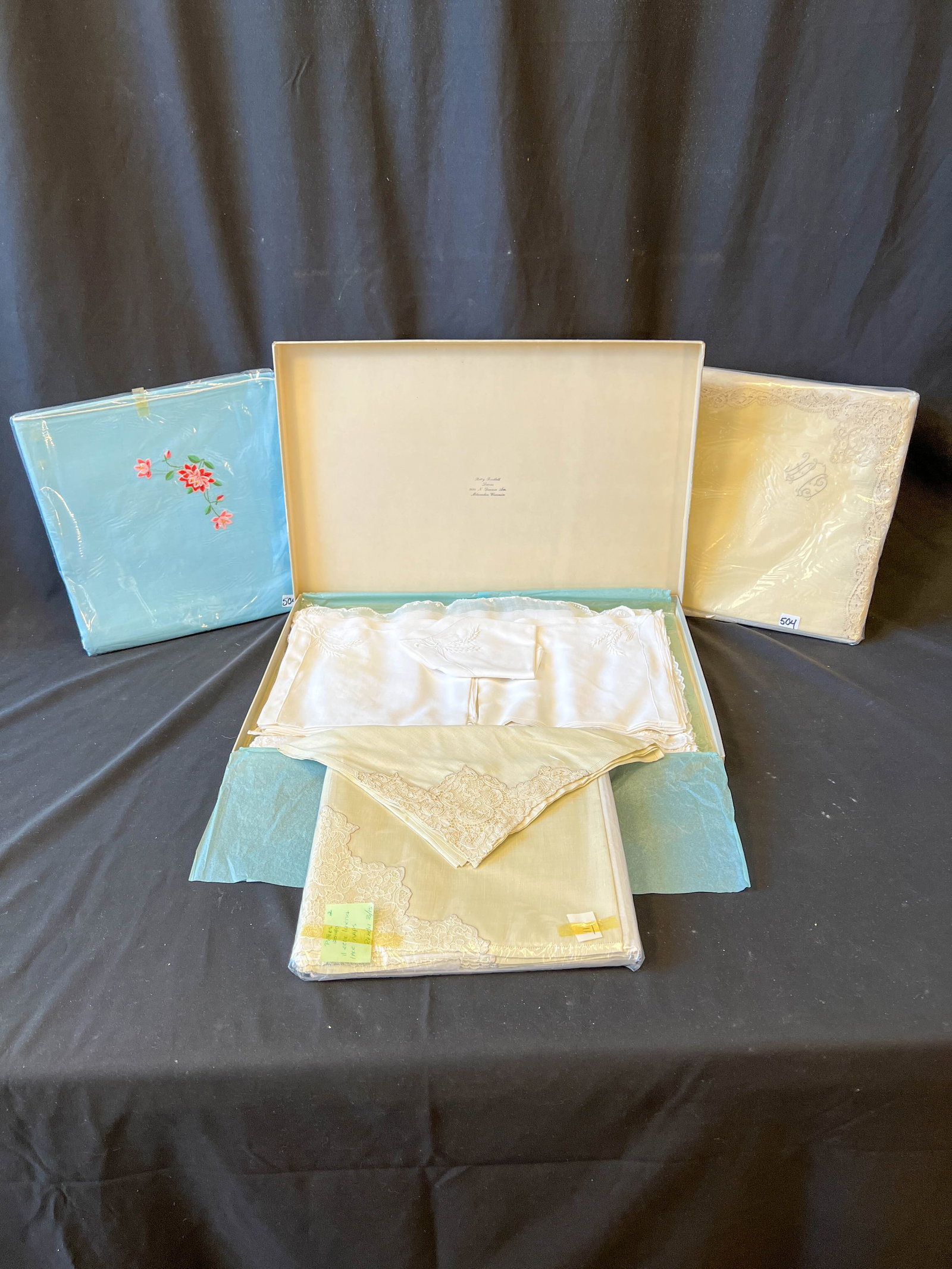 Group of placemats and napkins embroidered with wheat and lace trim (12 napkins & 12 doilies); along (1 of 5)