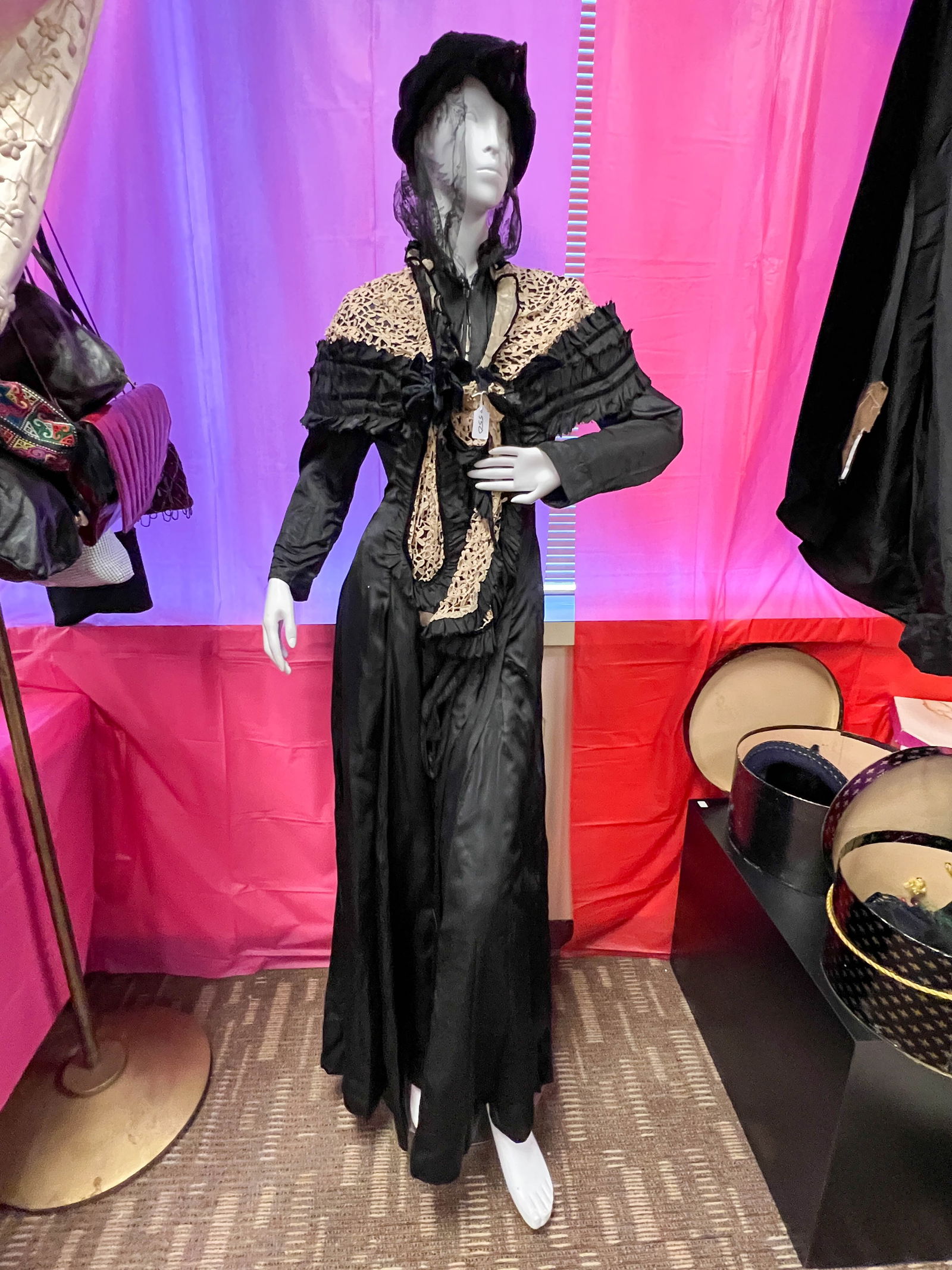 Black silk 1890s house dress with separate shoulder cape with lace trim (1 of 6)