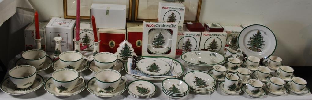 Set of Spode “Christmas Tree” china to include 6 o: Set of Spode “Christmas Tree” china to include 6 oversize cups & saucers, 4 berry bowls, 3 bread & butters (some staining), 10 cups &11 saucers, 1 mug, 1 oval vegetable, Christmas plates, '89 x 2,