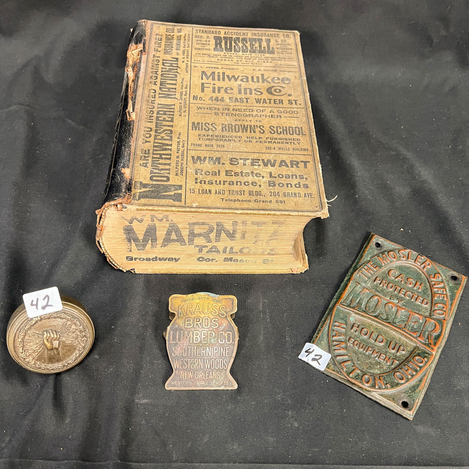 Milwaukee Memorabilia  and More (1 of 12)