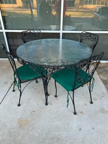 Salterini 1950s Rod Iron Round Patio Table and Four Chairs with Floral Decoration