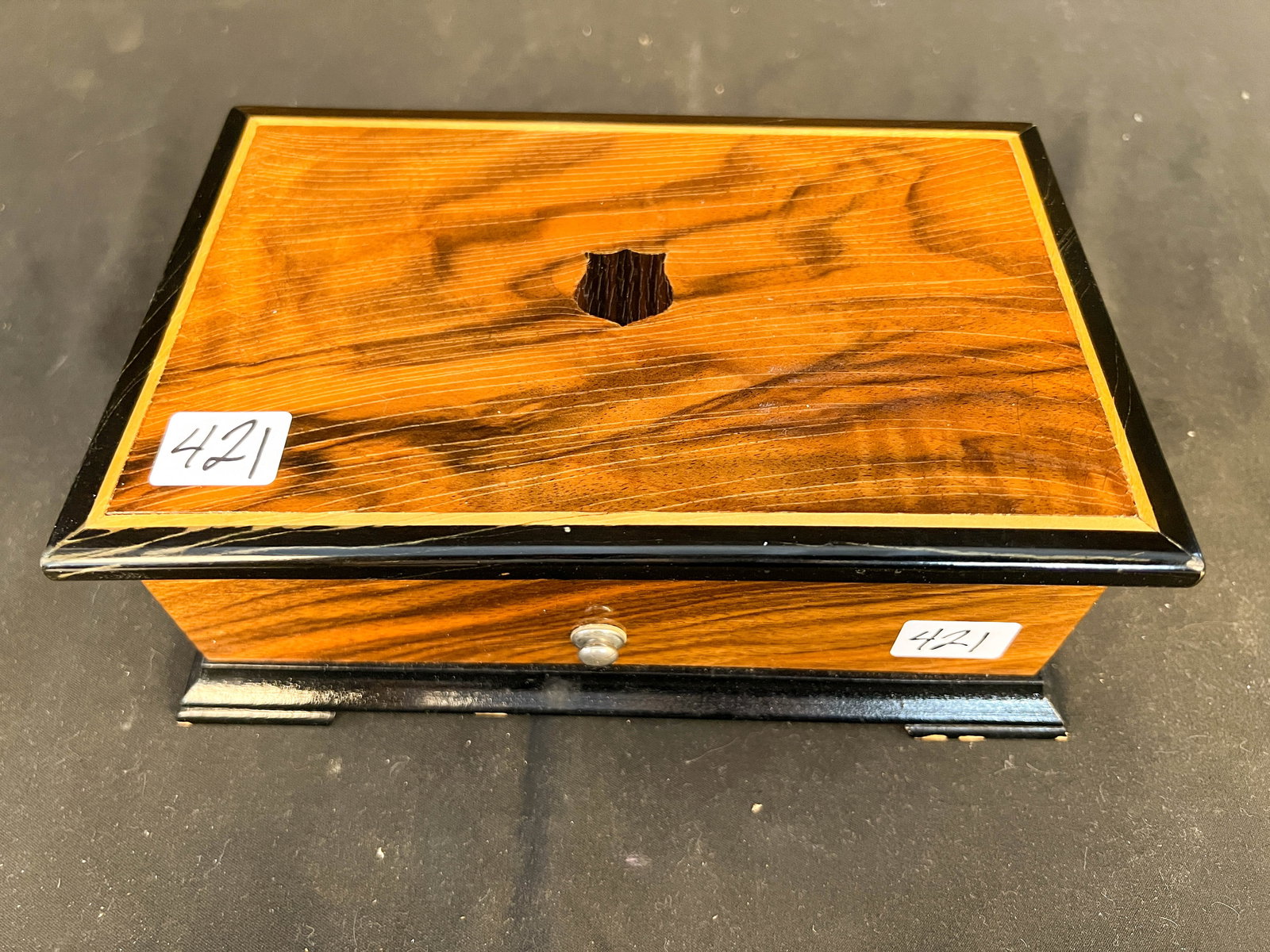 Swiss 4 Tunes Music Box: Swiss 4 tunes music box in rosewood with maple banded inlay.