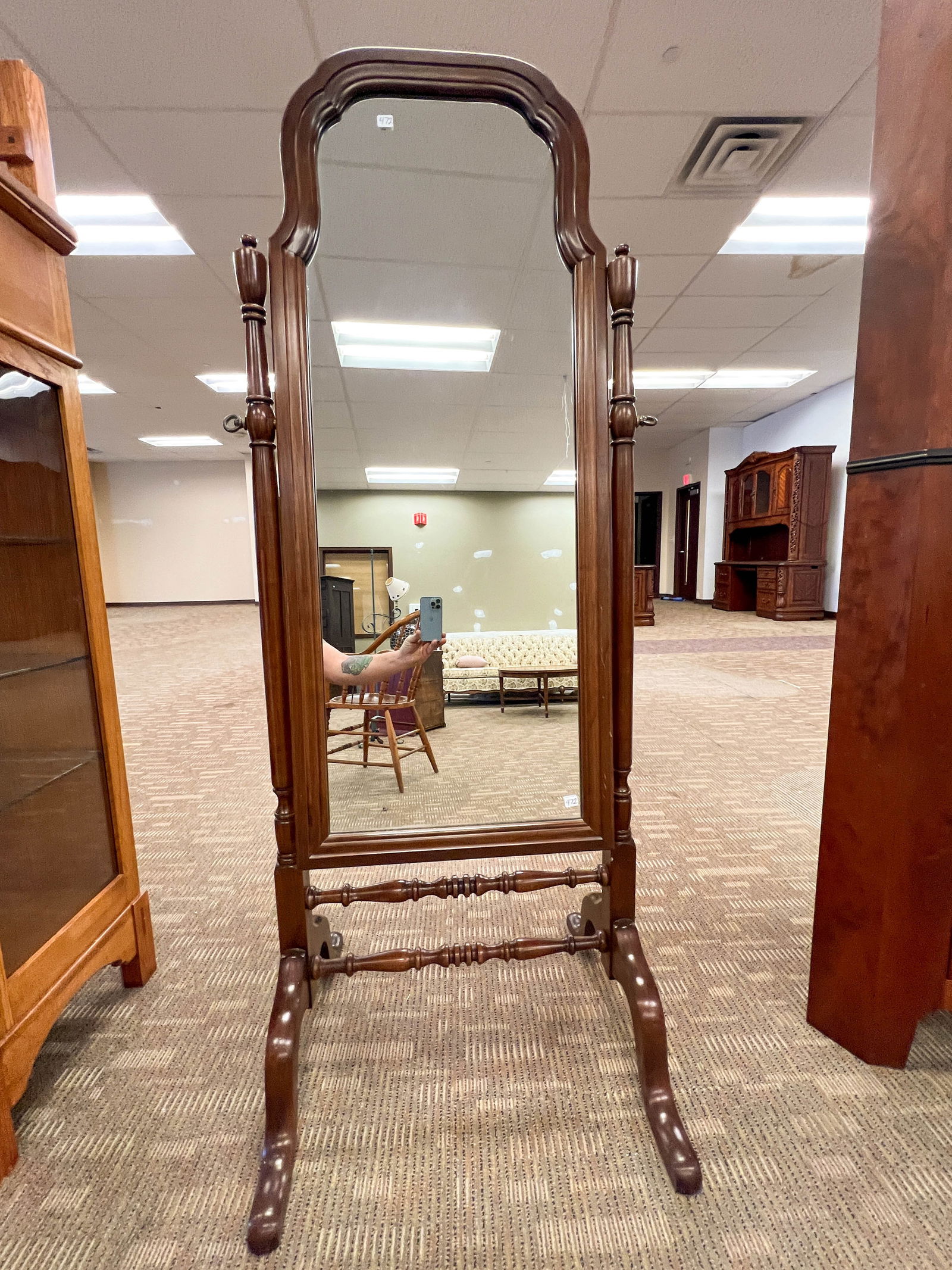 Mahogany Queen Anne Style Cheval Mirror (1 of 2)