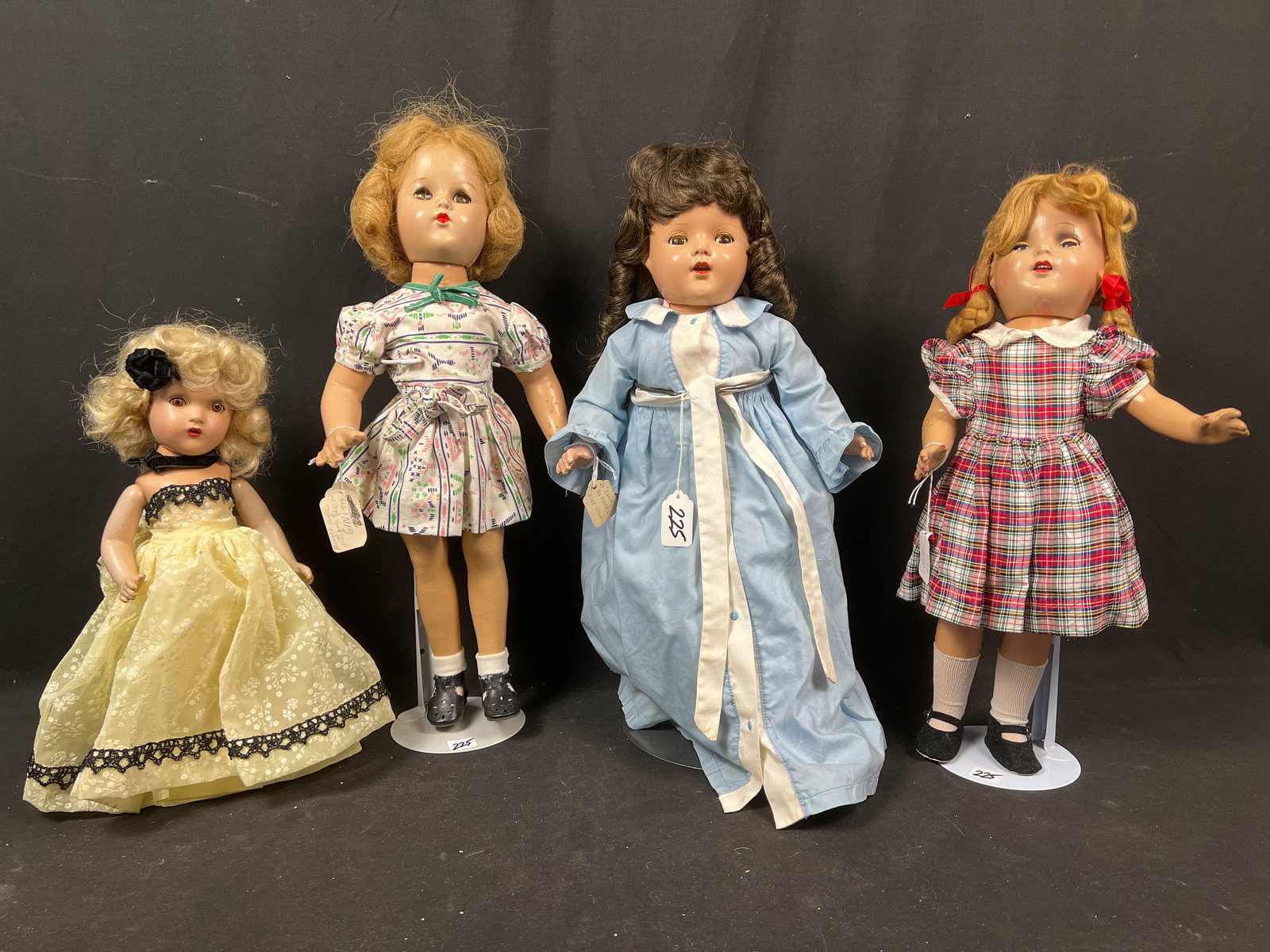 4 Unmarked Composition Dolls (1 of 2)