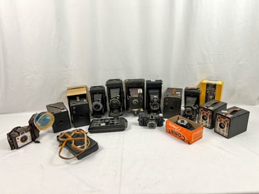 Mixed lot of Turn of the Century Cameras (15)