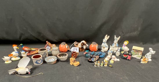Mixed Lot of Porcelain, Ceramic and Pottery Items