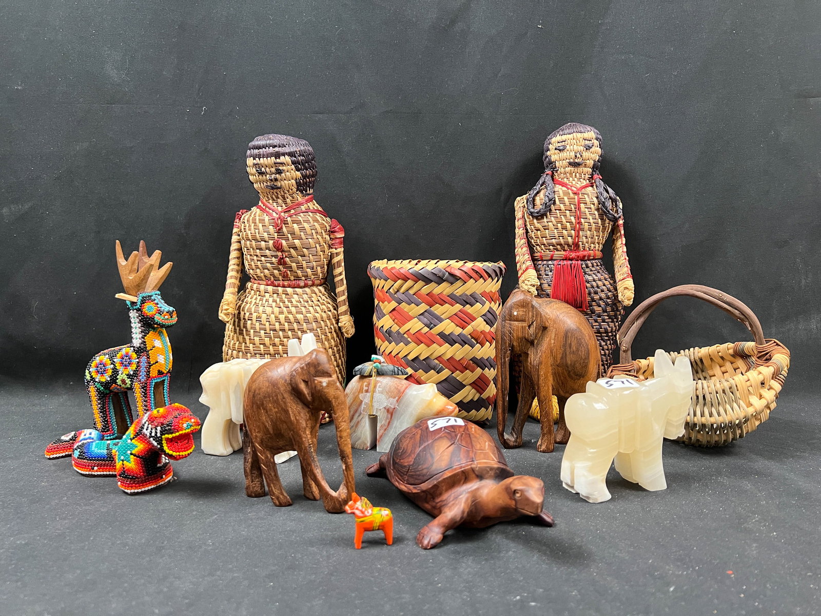 Lot of Native American Baskets & Figurines (1 of 2)