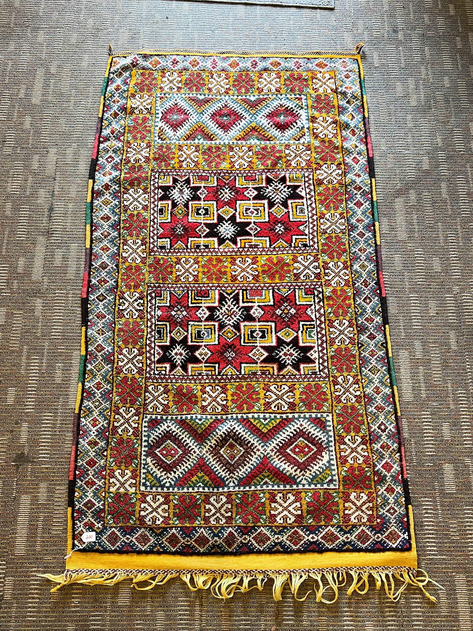 Middle Eastern Hand Tied Rug (1 of 5)