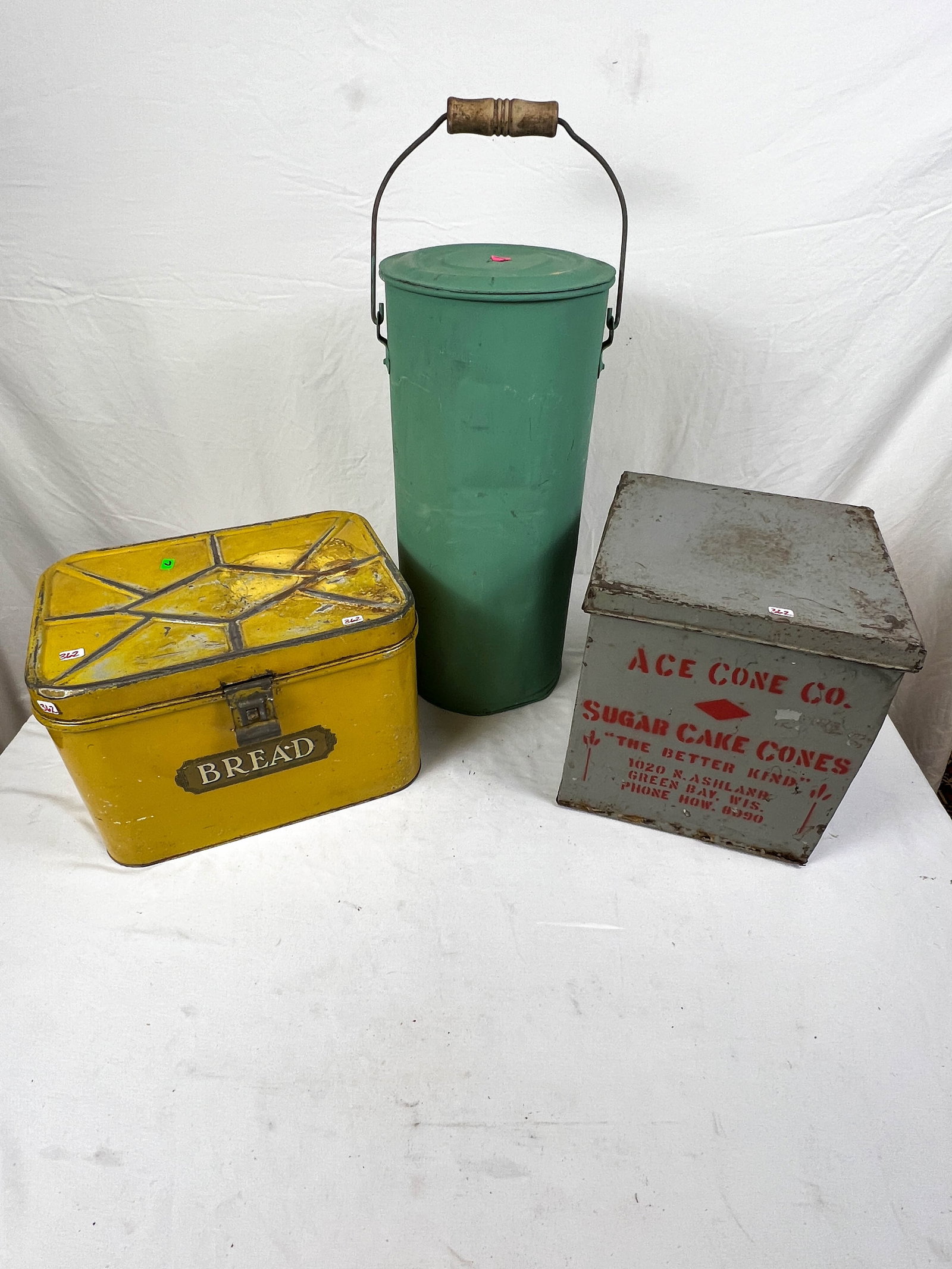 Ash Can, Bread Box, Ace Cone Co. Tin Display (1 of 3)