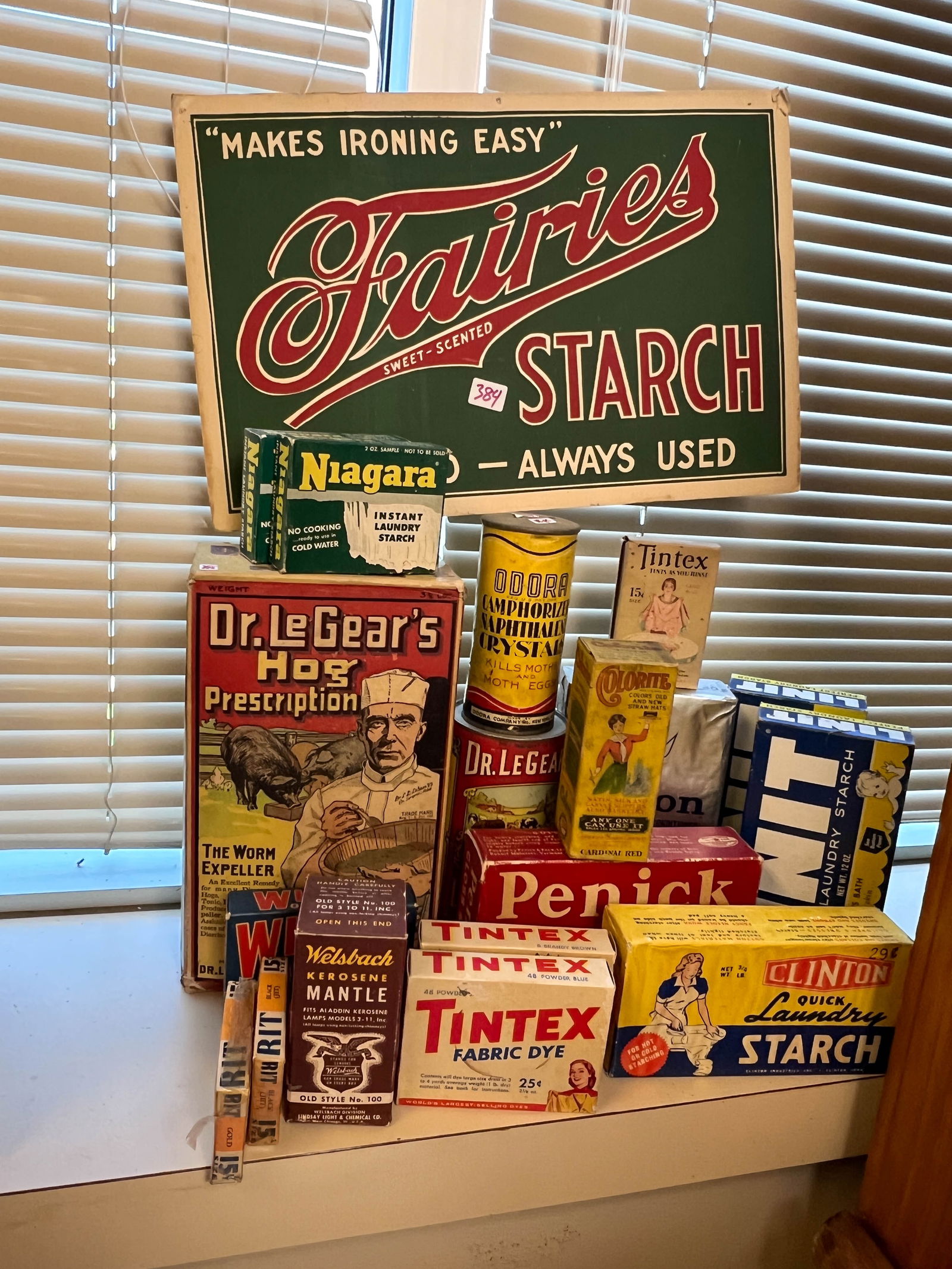 18 piece Vintage household products (1 of 3)