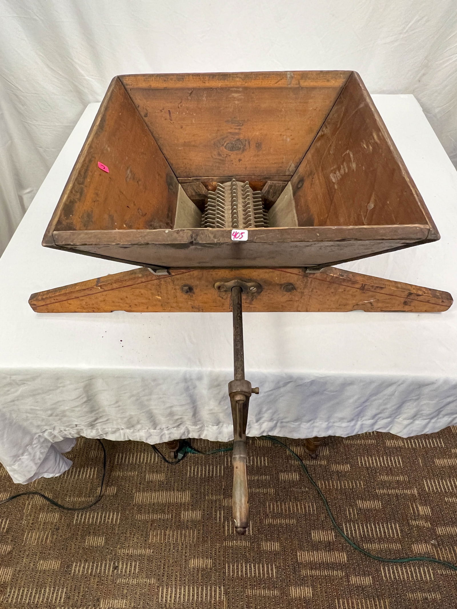 Primitive Grinder (1 of 5)