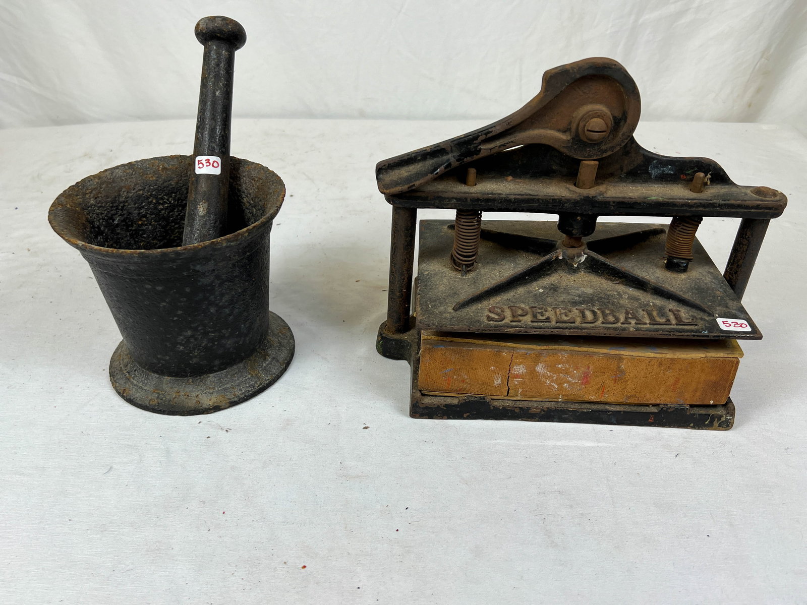 Iron Mortar & Pestle and Iron Speedball Block Printing Press (1 of 3)