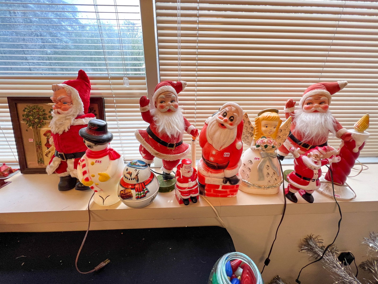 Lot of Vintage Santa's, Snowman and Angel (1 of 5)