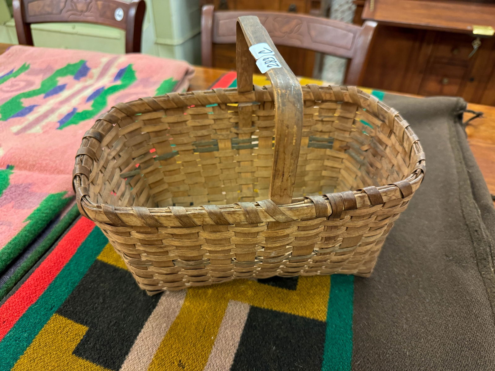 Small Winnebago Split Handled Basket (1 of 3)