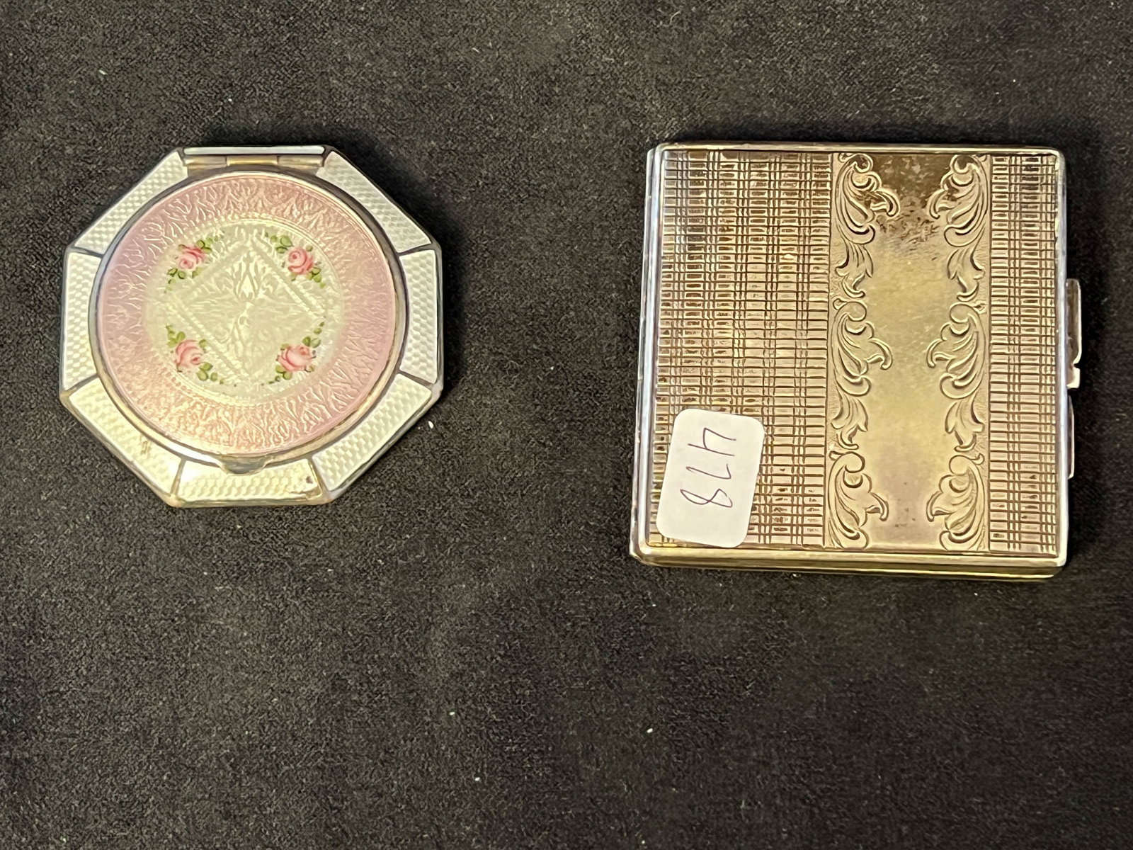 2 Antique Makeup Compacts (1 of 5)