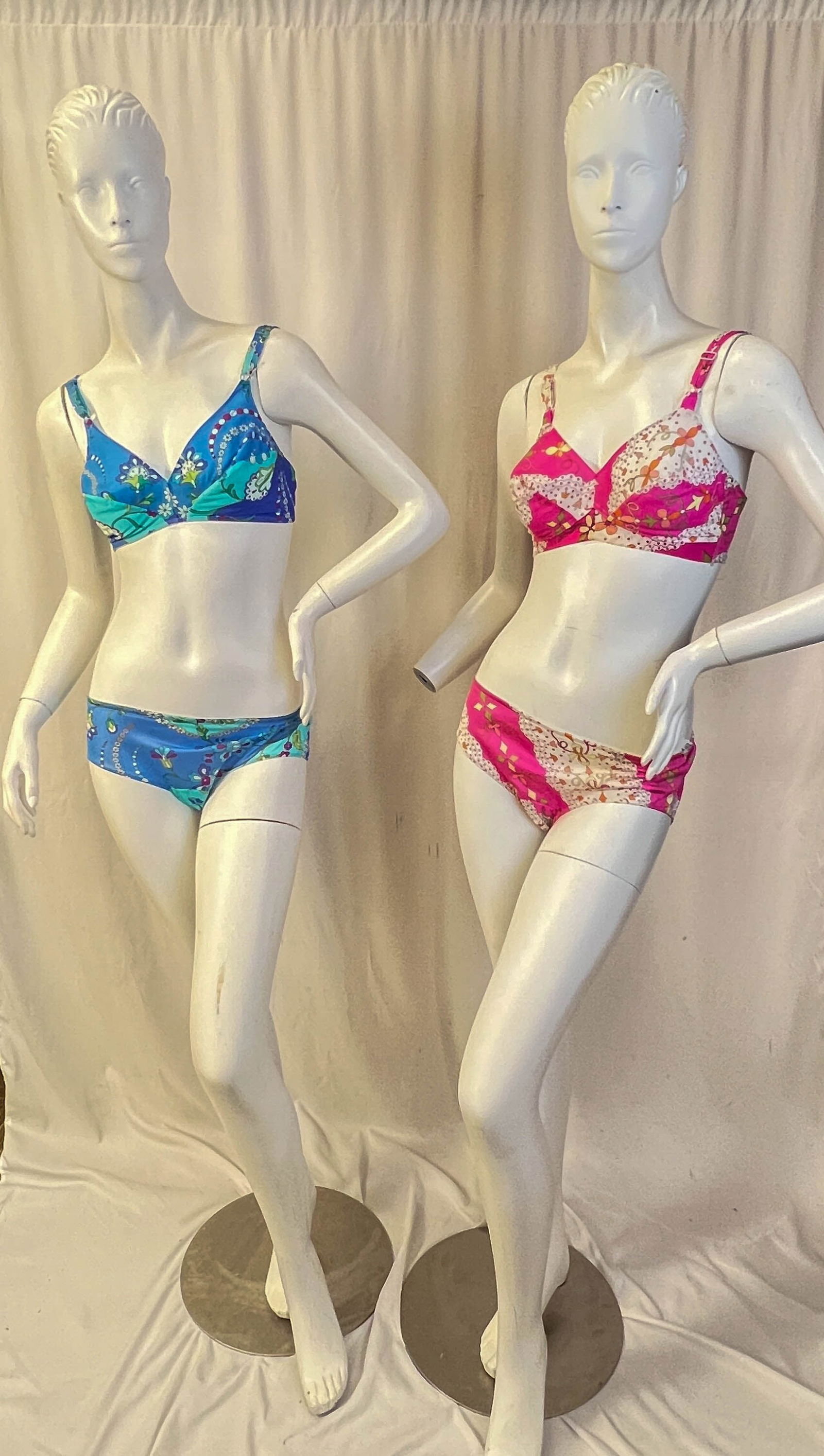 Pucci For Formfit Rodgers Bikini Bra Sets: These 2 1960's Emilio Pucci for Formfit Rogers bra and panty sets are in excellent condition in vivid Pucci signature prints. Bras are size 34 C, and Panities are marked size 4.