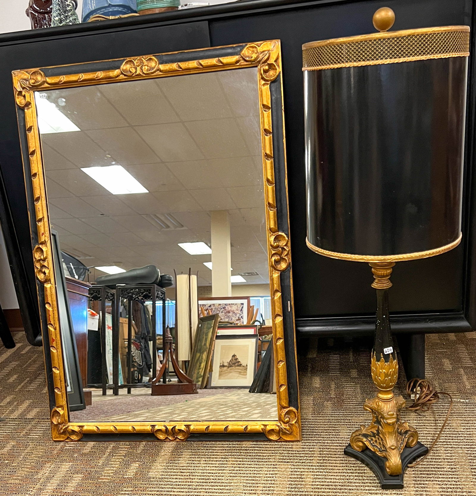 Hollywood Regency Lamp and Matching Mirror (1 of 4)