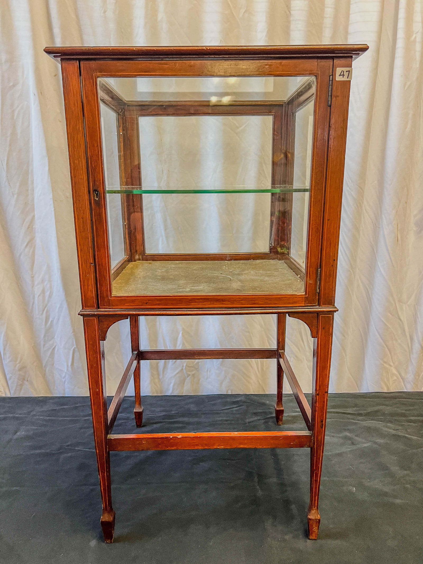 Mahogany Vitrine Display Cabinet (1 of 7)
