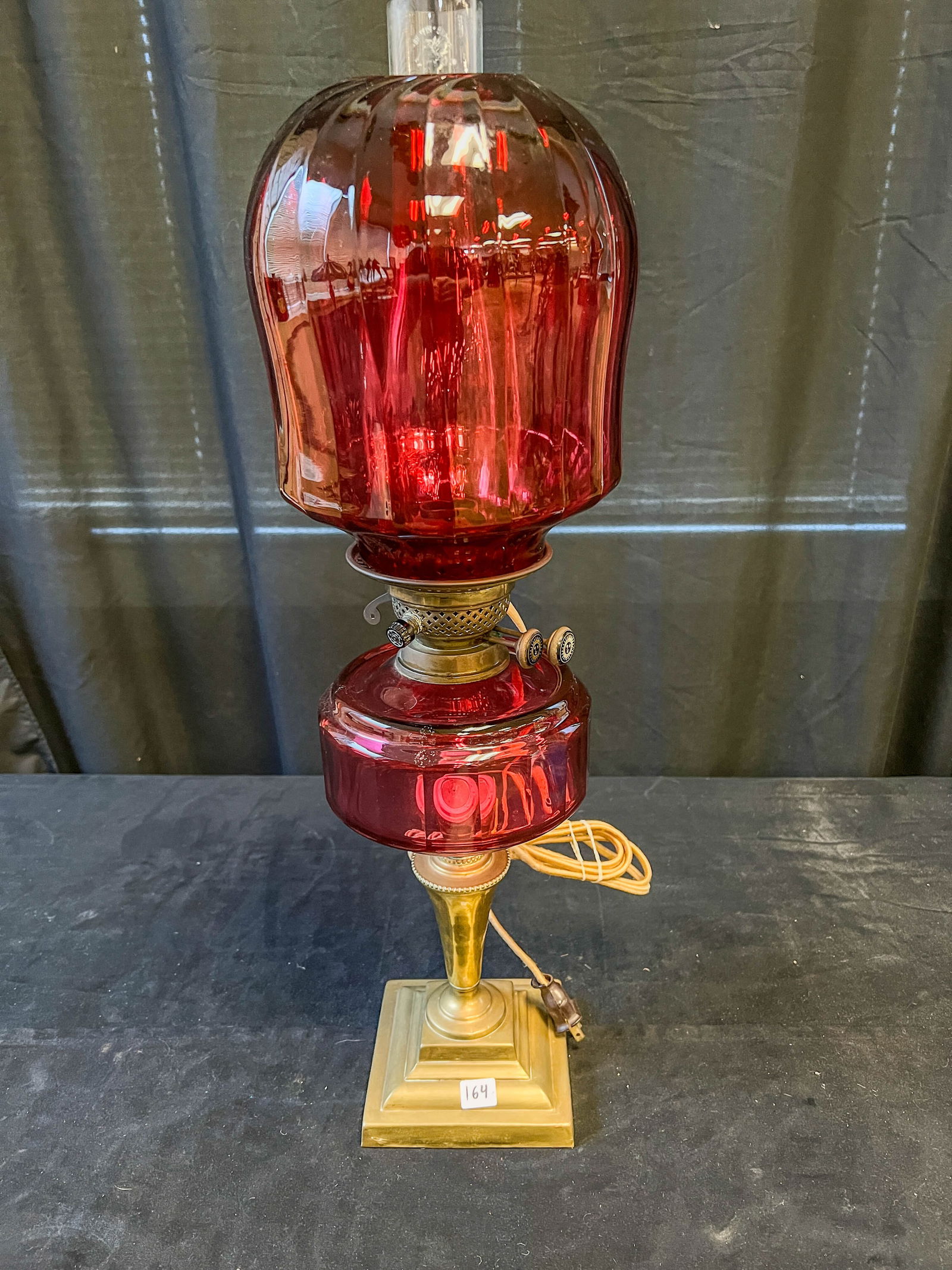 Pigeon Blood English Double Burner Oil Lamp (1 of 12)