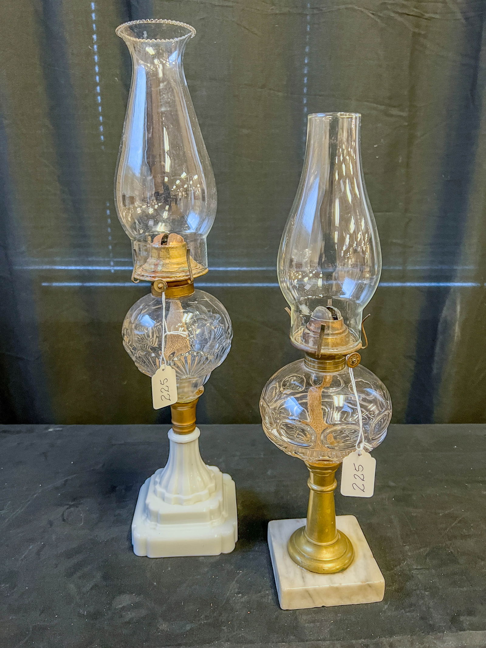 Two Victorian Oil Lamps (1 of 8)