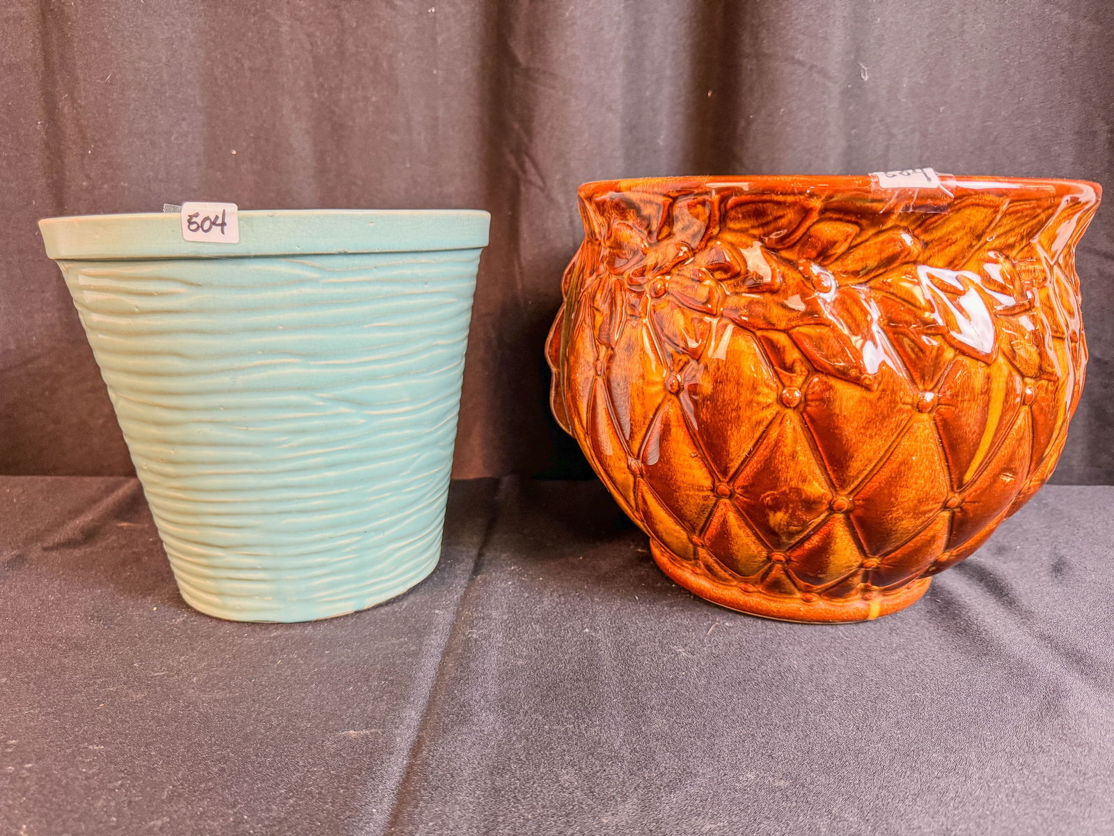 2 McCoy Pottery Planters (1 of 6)