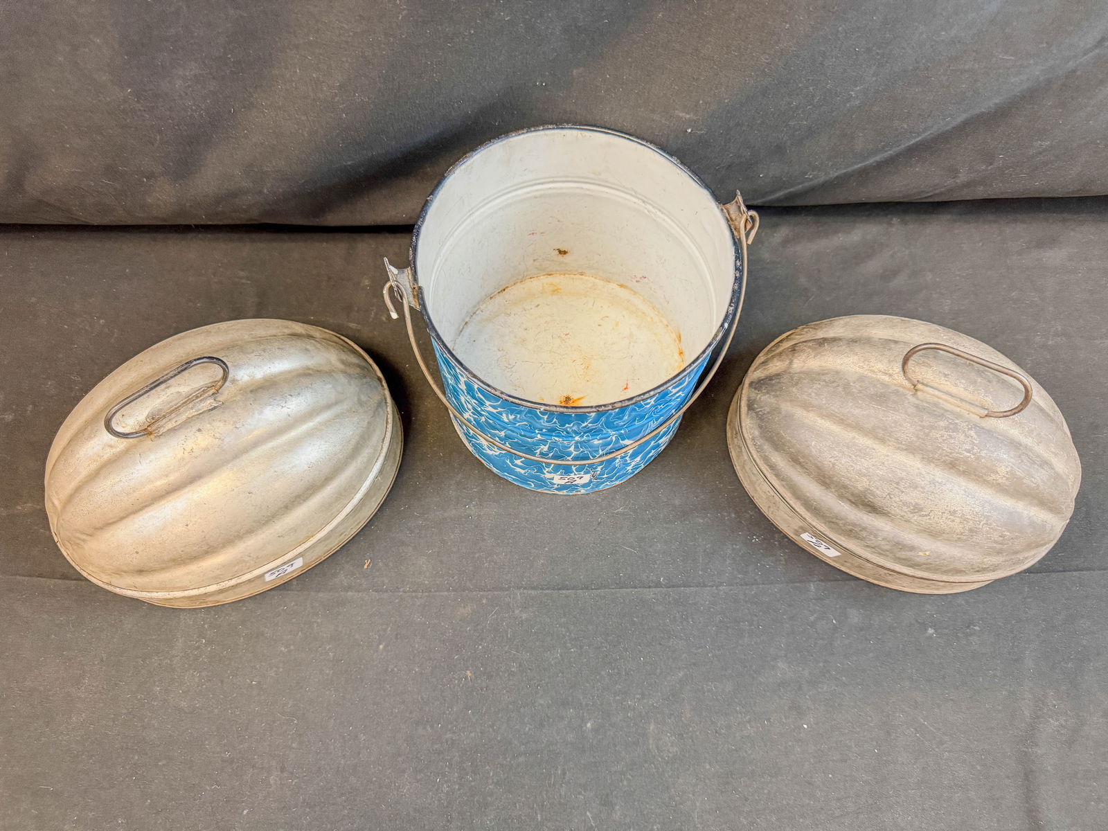 Group of Country Cookware (1 of 6)