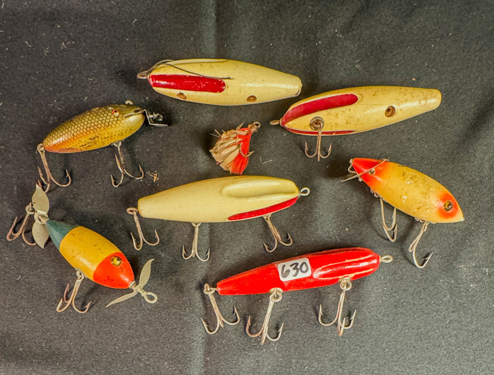 7 Antique Wooden Fishing Lures (1 of 2)