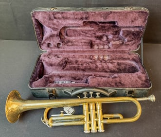 Yamaha Trumpet in Case