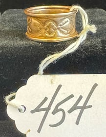 18 kt Yellow Gold Wedding Band