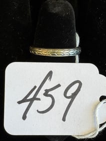 18 kt White Gold Wedding Band