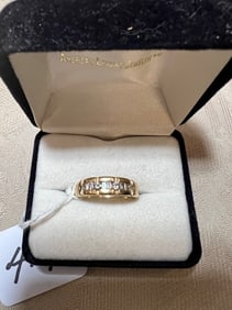 Man's 14kt Yellow Gold and Diamond Wedding Band
