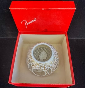 Baccarat Queen Elizabeth Coronation Paperweight