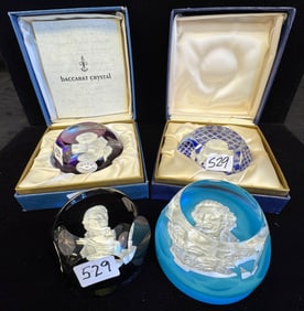 4 Baccarat Sulphite Cameo Paperweights - Evangeline Hoysradt Bergstrom, Winston Churchill, Thomas