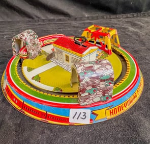 Marx Tin Litho "Honeymoon Express" Keywind train Toy