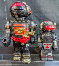 New Bright "Robotron RT-2"& Sonic Sam 2002