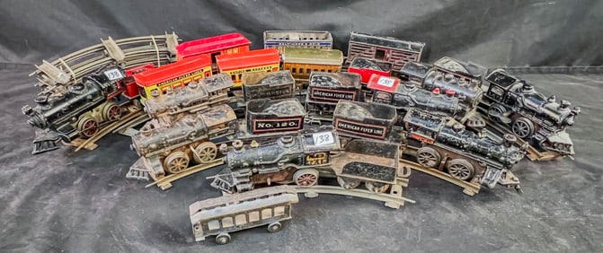Huge Lot of Pre war o Gauge Train Engines, Cars TrackAmerican FLyer, More!