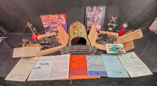 O Gauge Model Train Accessories and Manuels,Lionel  & Marx  C.1940-1960's