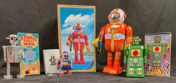 4 Retro Tin Litho Robots New In Box