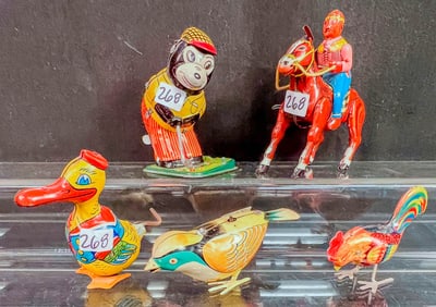 5 Tin Litho Clockwork Toys, 50's Western Hero, TPS Bear Golfer, More!