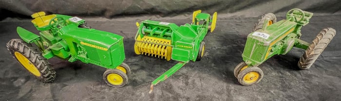 Vintage Group of Ertl Die-cast Farm Toys