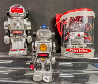 3 Vintage Robots, Magic Mike, Pyrobot Mike, Tekno Dinkie