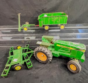 Vintage Ertl 1/16 Scale Die-Cast Farm Toys