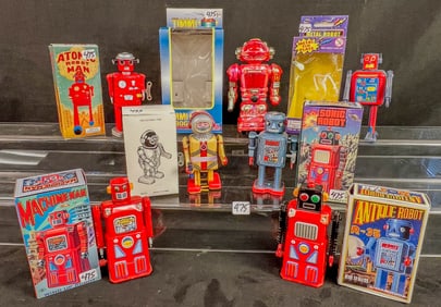 Group oof Vintage Tin Litho Keywind robots