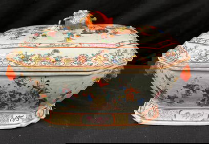 18th Century Chinese Export Covered Tureen