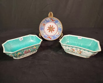 Chinese 19th Century Porcelain Group