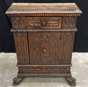 Early Hand carved European Oak Commode c1600's