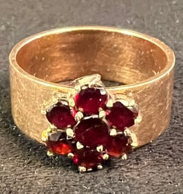 18K Garnet Cigar Band Ring