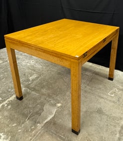 Dunbar Flip Top Gaming Table
