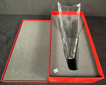 Baccarats Designer Crystal "Diva" Vase-Large