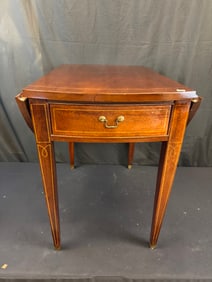Mahogany Federal Style Single Drawer Pembroke Table